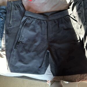 Lululemon joggers